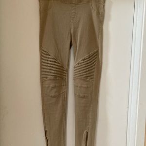 William B Jeggings